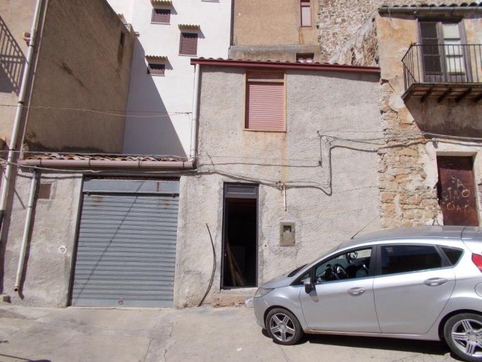 Image No.2-Maison de ville de 1 chambre à vendre à Caccamo
