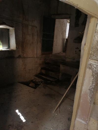 Image No.19-2 Bed Townhouse for sale