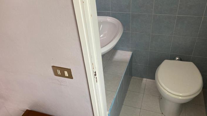 Image No.30-2 Bed Townhouse for sale