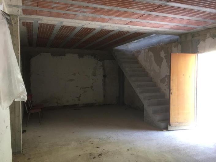 Image No.8-2 Bed Villa for sale