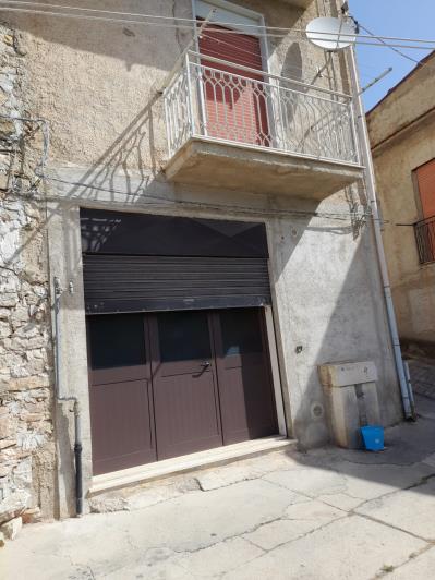 Image No.1-Maison de ville de 2 chambres à vendre à Caccamo
