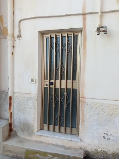 Image No.21-2 Bed House for sale