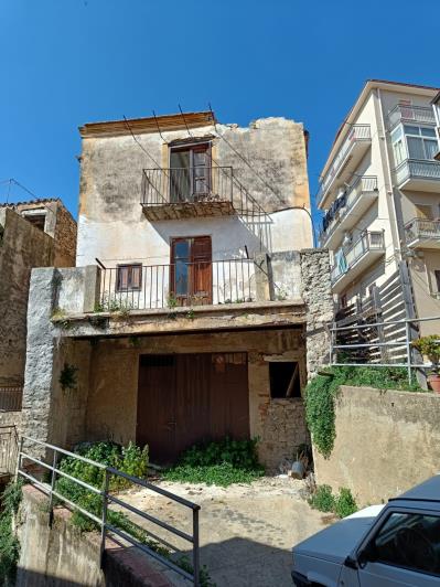 Image No.2-Maison de 6 chambres à vendre à Caccamo