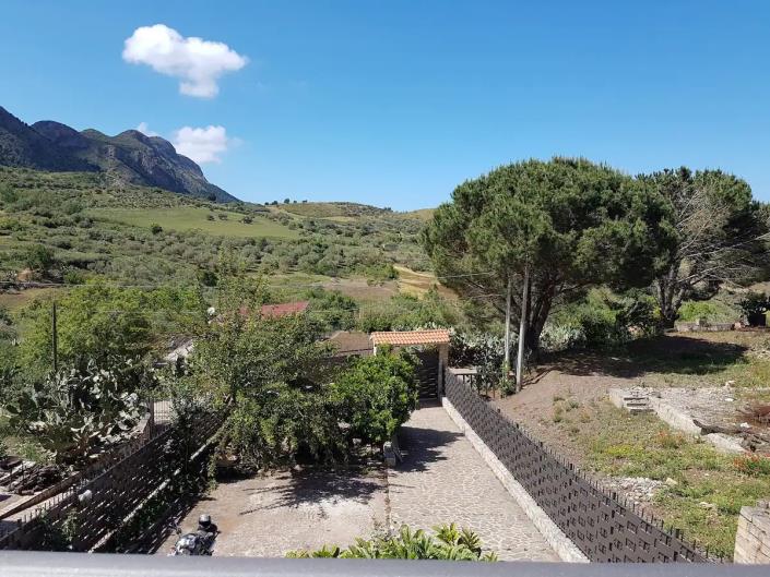 Image No.20-3 Bed Villa for sale