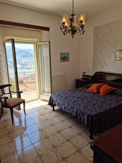 Image No.2-3 Bed Villa for sale