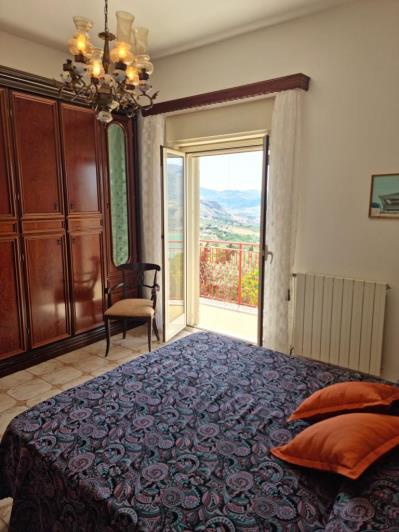 Image No.3-3 Bed Villa for sale