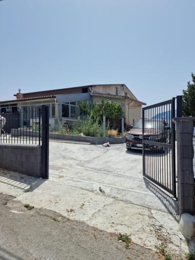 Image No.40-3 Bed Villa for sale