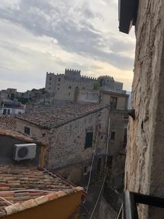 Image No.19-3 Bed House for sale