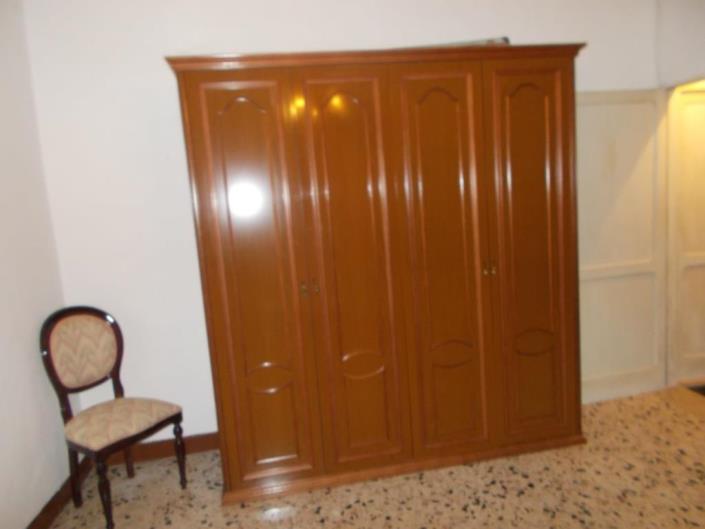 Image No.13-2 Bed House for sale