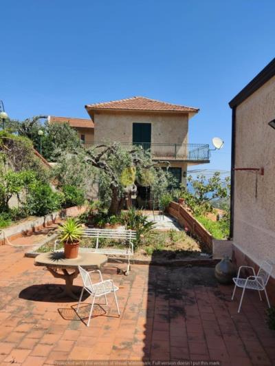 Image No.12-3 Bed Villa for sale