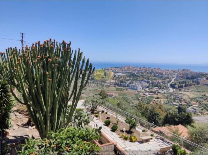 Image No.13-3 Bed Villa for sale