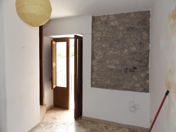 Image No.6-1 Bed House for sale