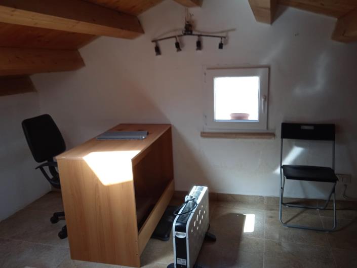 Image No.4-2 Bed House for sale