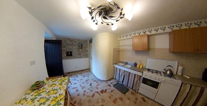 Image No.4-1 Bed House for sale