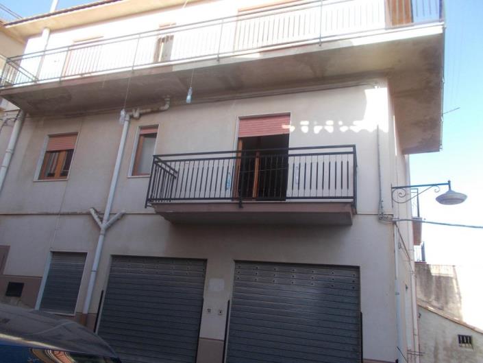 Image No.6-Maison de 4 chambres à vendre à Caccamo