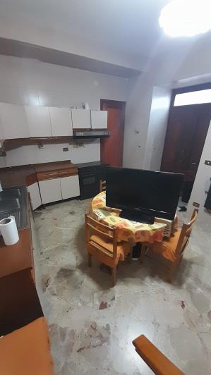 Image No.10-4 Bed House for sale