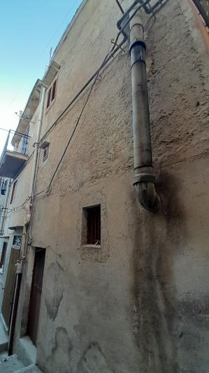 Image No.14-4 Bed House for sale