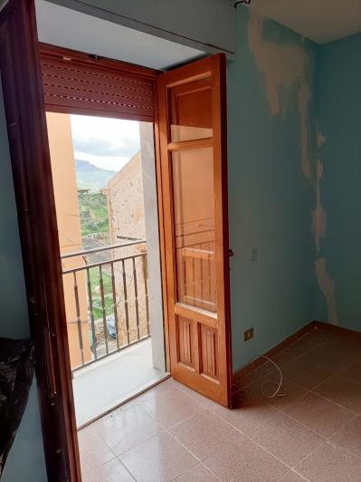 Image No.8-Maison de 4 chambres à vendre à Caccamo