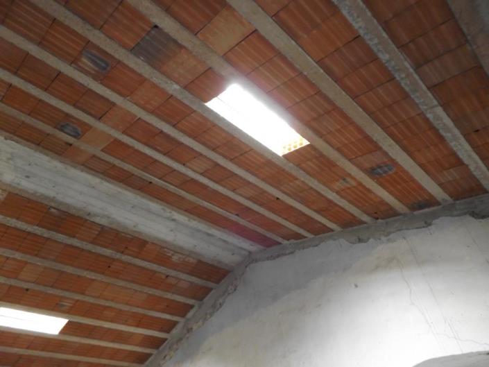 Image No.6-2 Bed House for sale