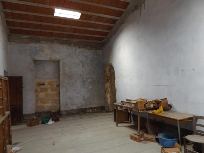 Image No.9-2 Bed House for sale