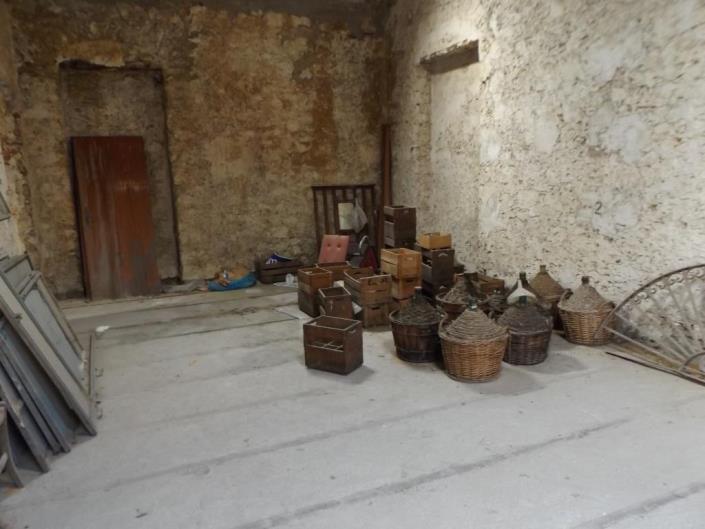 Image No.14-2 Bed House for sale