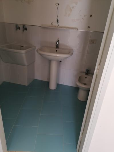 Image No.9-2 Bed House for sale