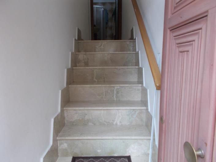 Image No.6-2 Bed House for sale