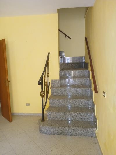 Image No.34-3 Bed Townhouse for sale