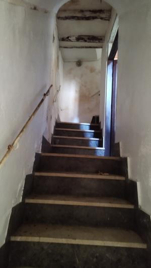 Image No.6-2 Bed Townhouse for sale