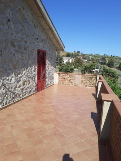 Image No.25-Villa de 4 chambres à vendre à Caccamo