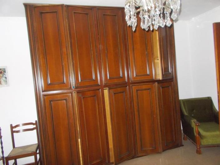 Image No.28-5 Bed House for sale