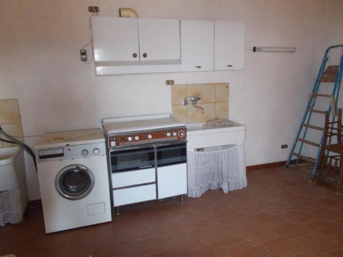 Image No.41-5 Bed House for sale