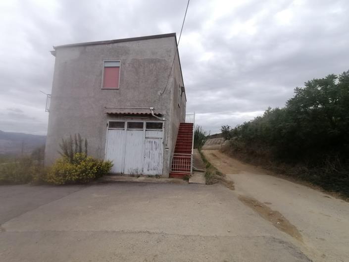 Image No.8-4 Bed Villa for sale