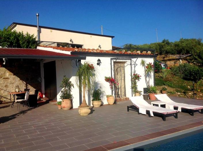 Image No.21-3 Bed Villa for sale