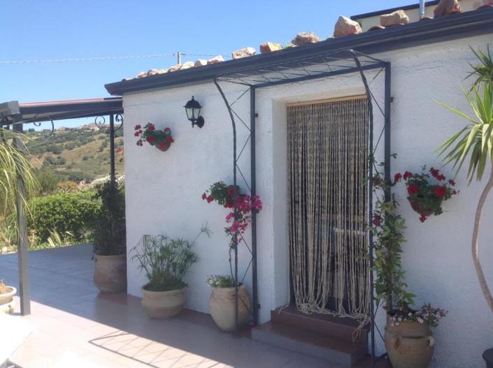 Image No.23-3 Bed Villa for sale