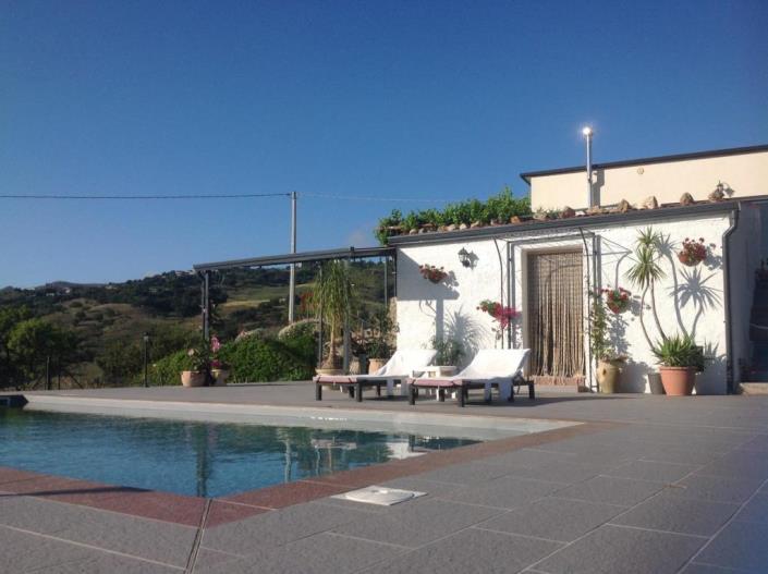 Image No.32-3 Bed Villa for sale