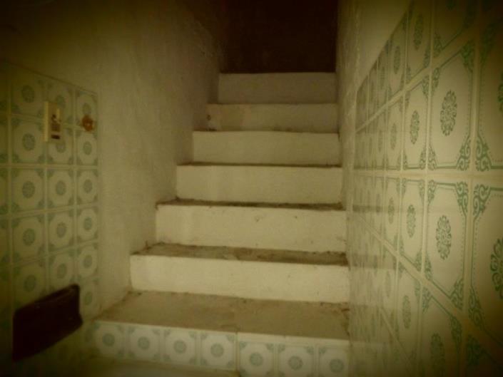 Image No.9-2 Bed Townhouse for sale