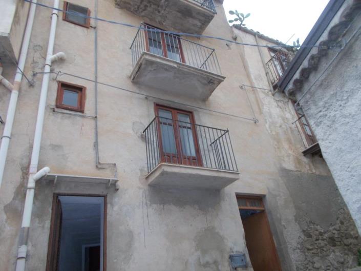 Image No.4-Maison de 3 chambres à vendre à Caccamo