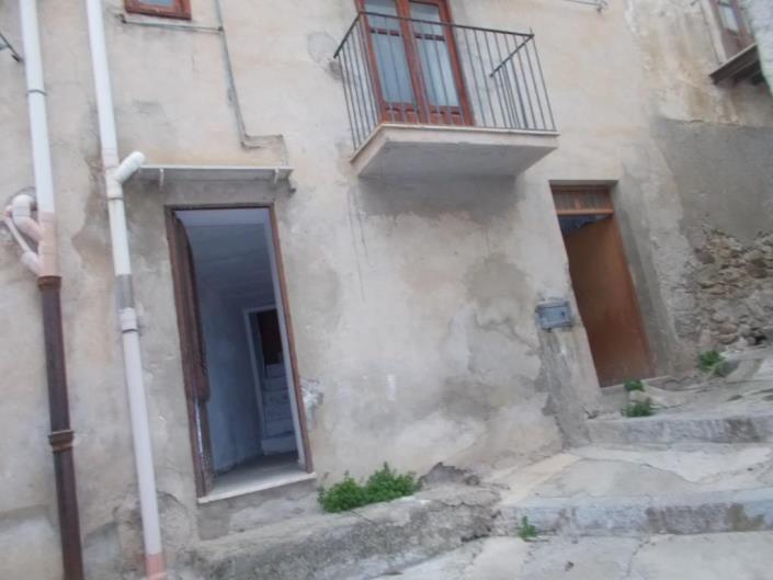 Image No.6-Maison de 3 chambres à vendre à Caccamo