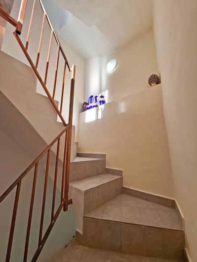 Image No.29-2 Bed House for sale