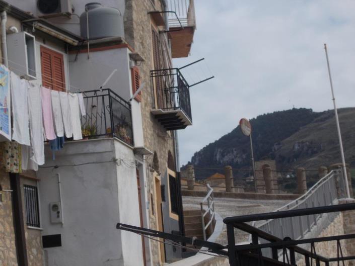 Image No.41-Maison de 2 chambres à vendre à Caccamo