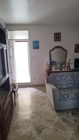 Image No.24-3 Bed House for sale