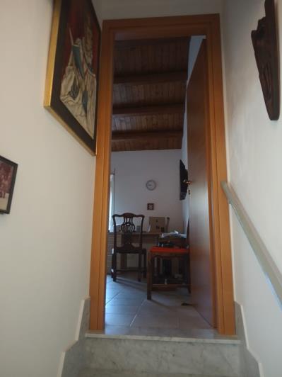 Image No.4-2 Bed Townhouse for sale