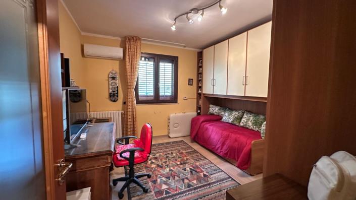 Image No.6-4 Bed Villa for sale