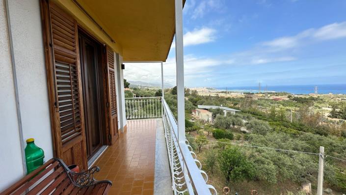 Image No.14-4 Bed Villa for sale