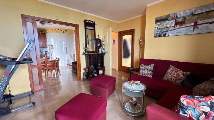 Image No.18-4 Bed Villa for sale