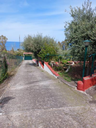 Image No.58-4 Bed Villa for sale