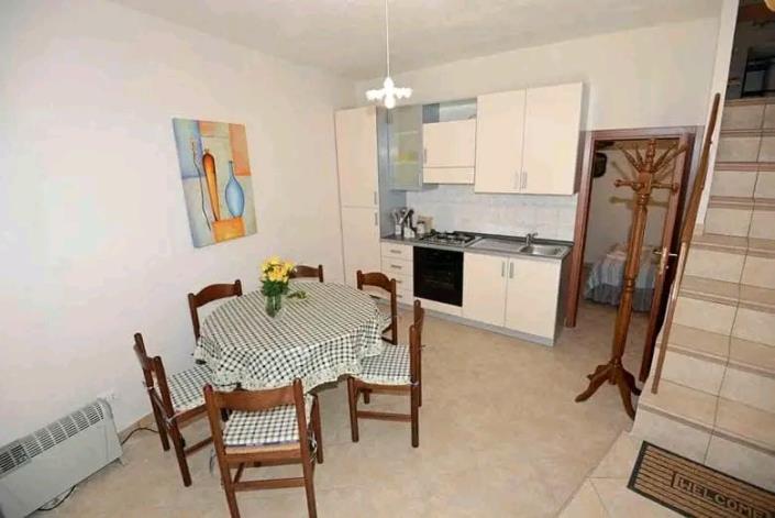 Image No.5-2 Bed Townhouse for sale