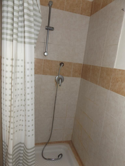 Image No.16-2 Bed Townhouse for sale
