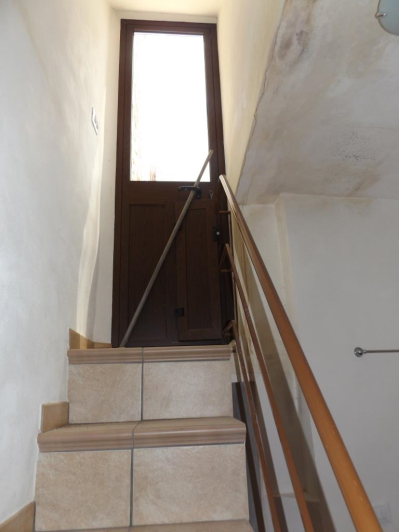 Image No.20-2 Bed Townhouse for sale